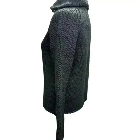 GAP Black Knit Cardigan Wool Blend Snap Closure Sweater Fit is A Size Small - Picture 6 of 16